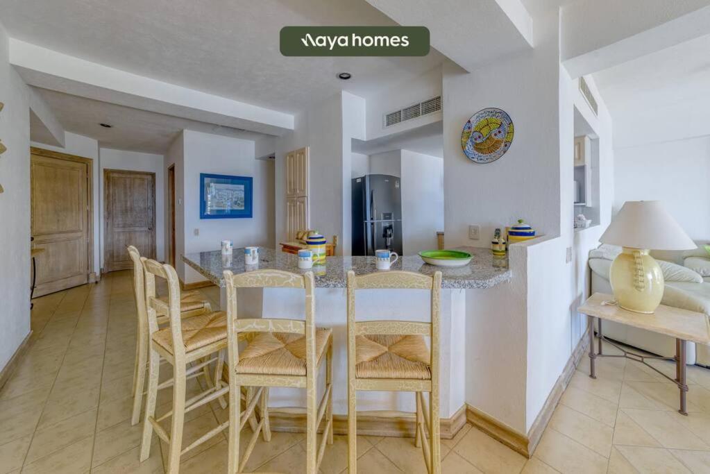 Oceanfront 2br With Private Terrace - View Apartment *