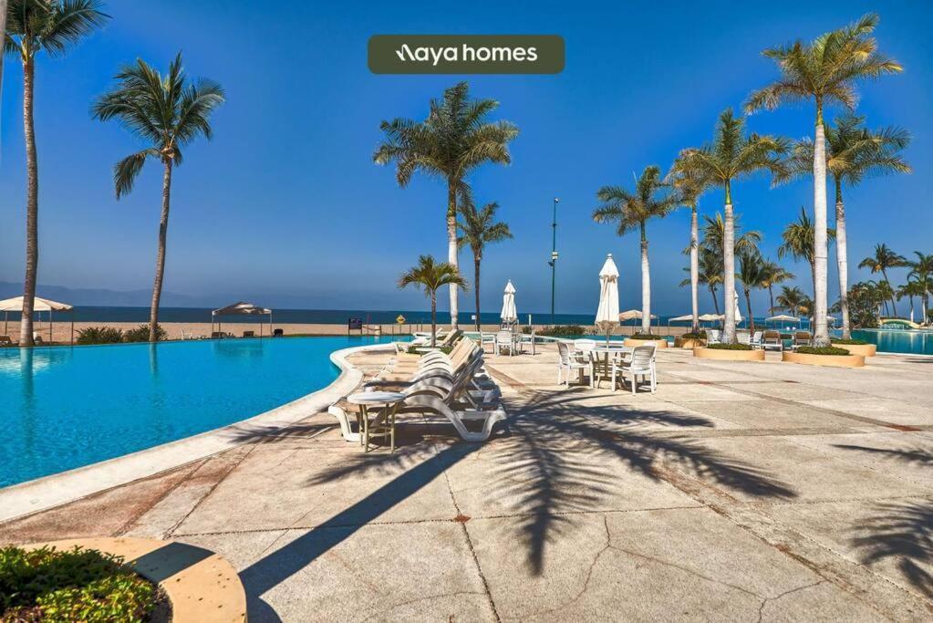 Oceanfront 2br With Private Terrace - View